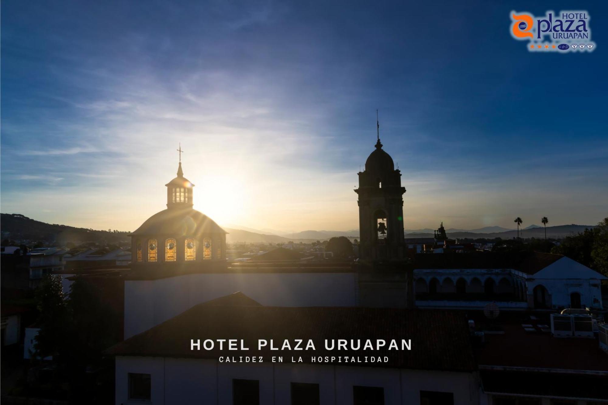 Plaza Uruapan Hotel Exterior photo